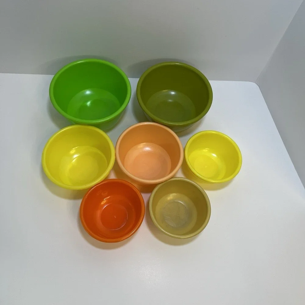 Vtg Blisscraft of hollywood small plastic mixing bowls Scalloped-‎ D-175385